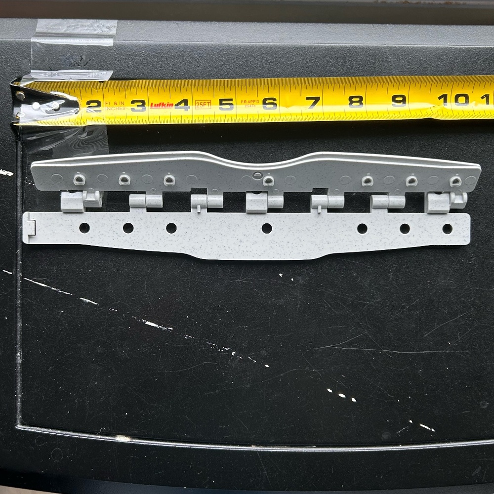 Franklin Covey Portable Desk size hole punch, 7-hole